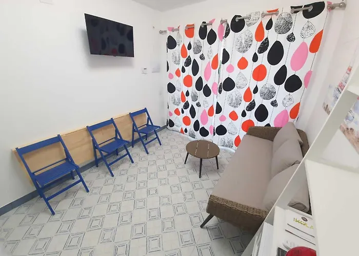 בית נופש La Maisonnette Bleue *