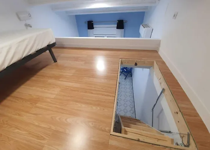 La Maisonnette Bleue *